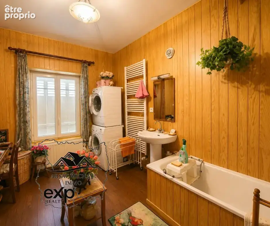 Maison 7 pièces 182 m² à vendre à Le Chambon-Sur-Lignon (43400) - photo 6