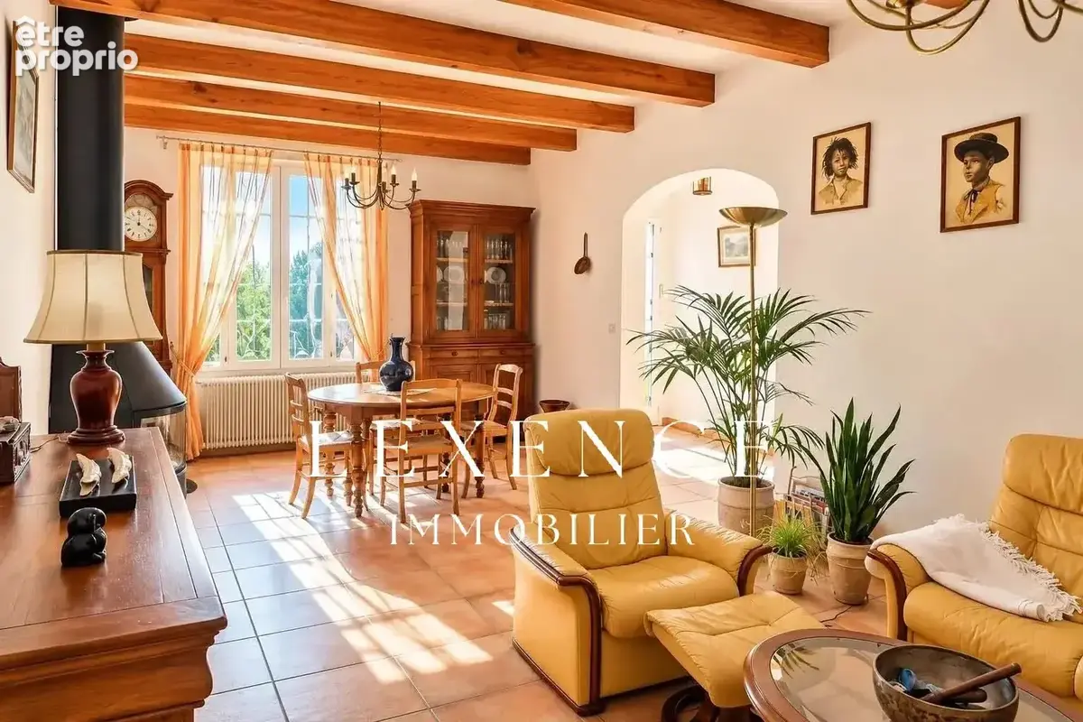 Maison à Célony de 129m² avec jardin, garage, cuisine d'été, serre, atelier - photo 13
