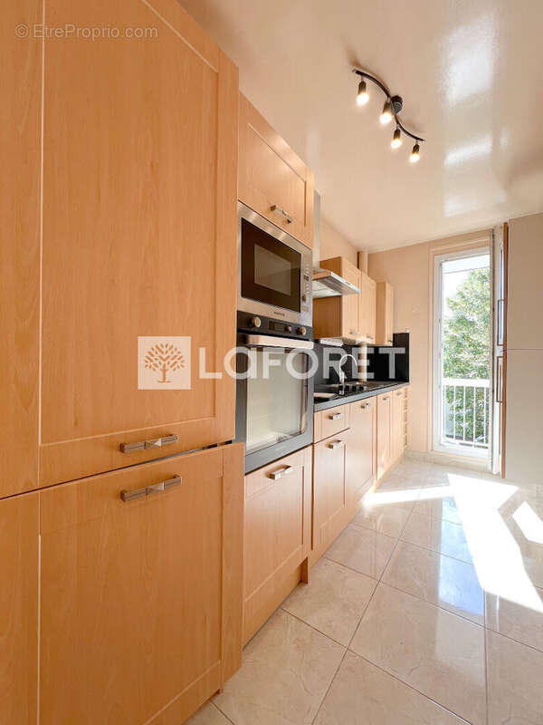 Appartement à MONTROUGE