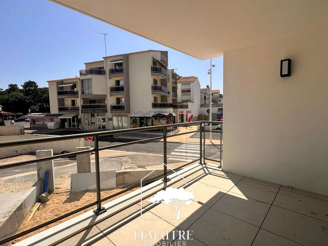 Appartement à LES MATHES