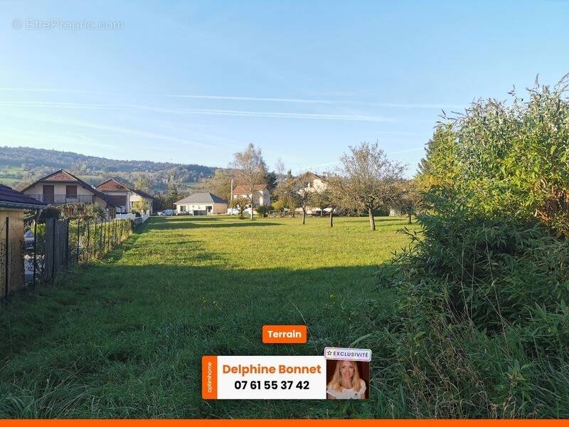 Terrain à SAINT-JOSEPH-DE-RIVIERE