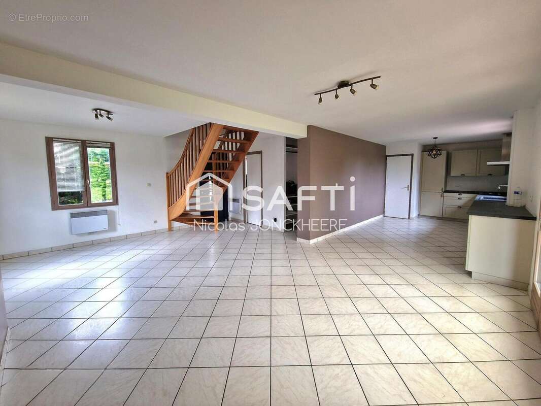 Photo 2 - Maison à VIEUX-BERQUIN