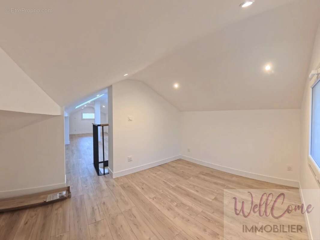 Appartement à AIX-LES-BAINS
