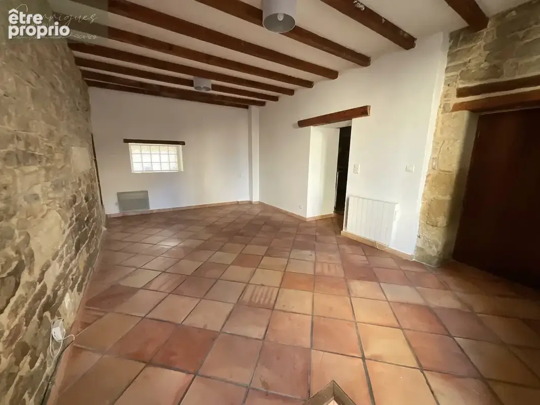 Bernis, appartement 2 pièces. - photo 4