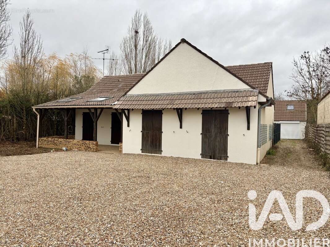 Photo 2 - Maison à DAMMARIE-LES-LYS