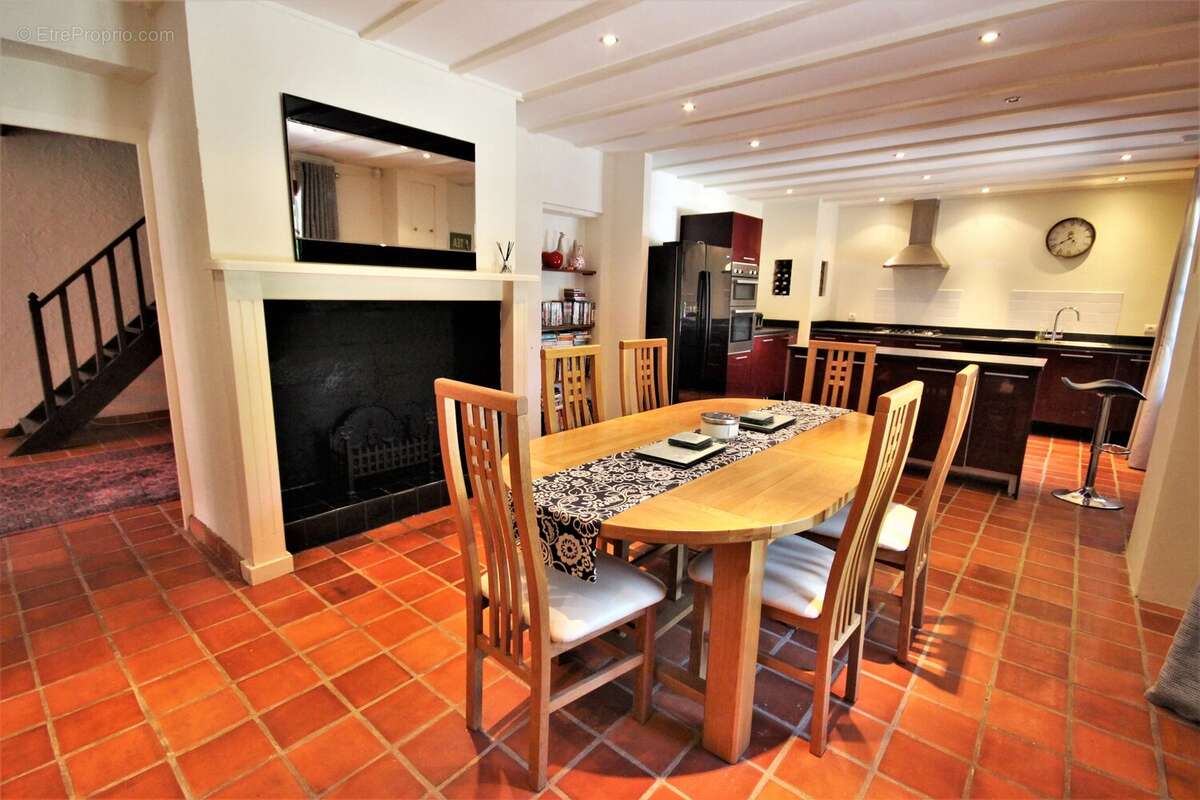 Propriété en pierres, 6 Chambres et piscine - photo 10