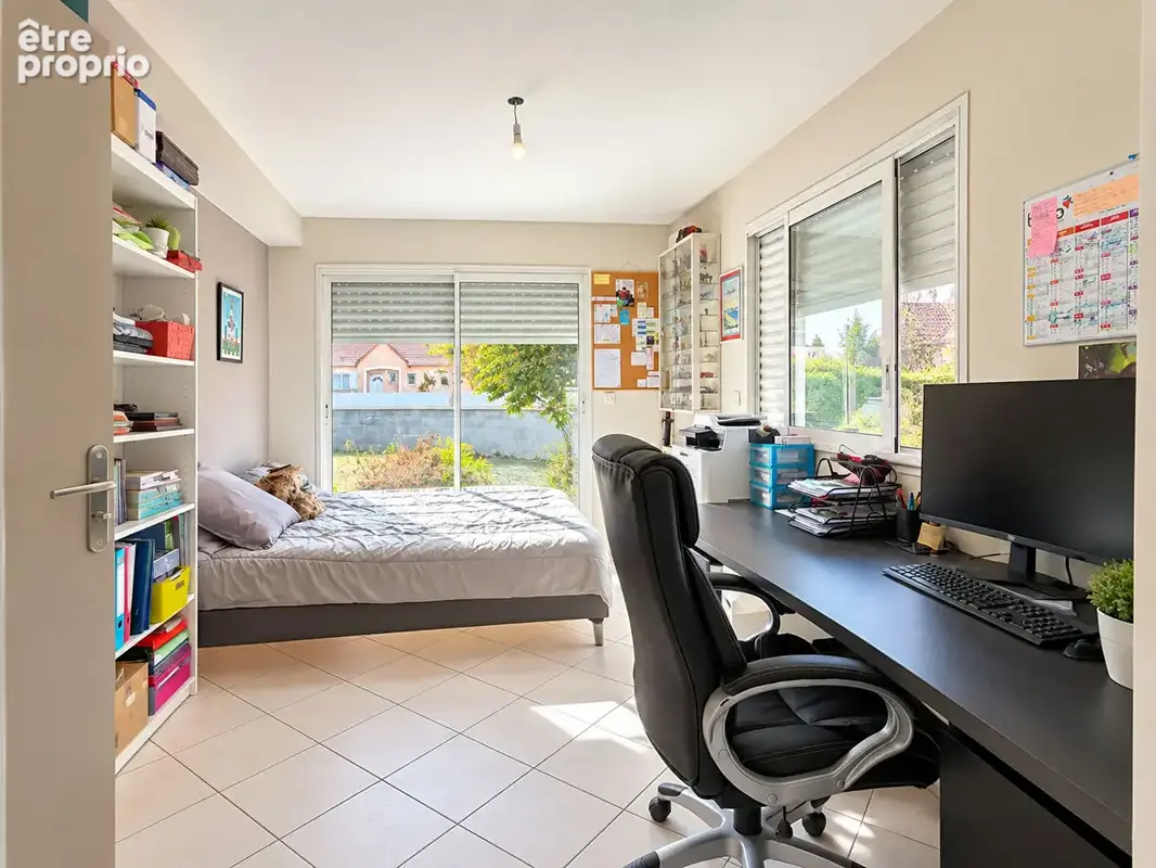 Lescar, Maison T5 sur jardin 700m² - photo 6