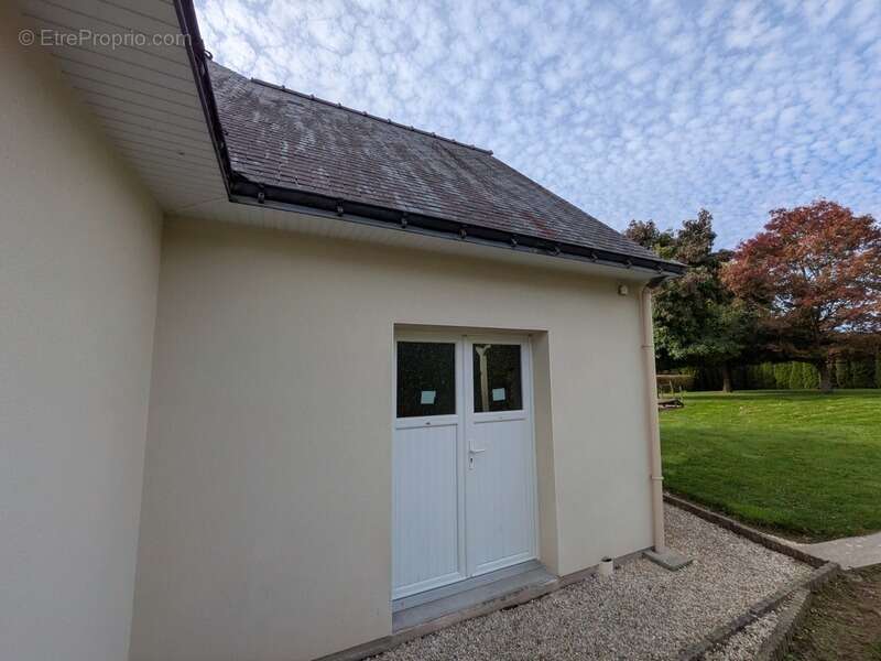 Locmalo maison récente avec vie de plain pied de 5 pièces 130 m² parcelle de 2000m² clôturée - photo 21