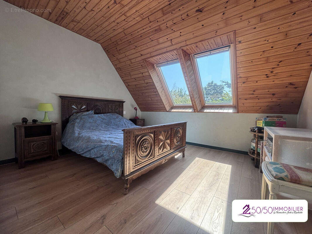 Maison 141 m² à Treflaouenan  - photo 8