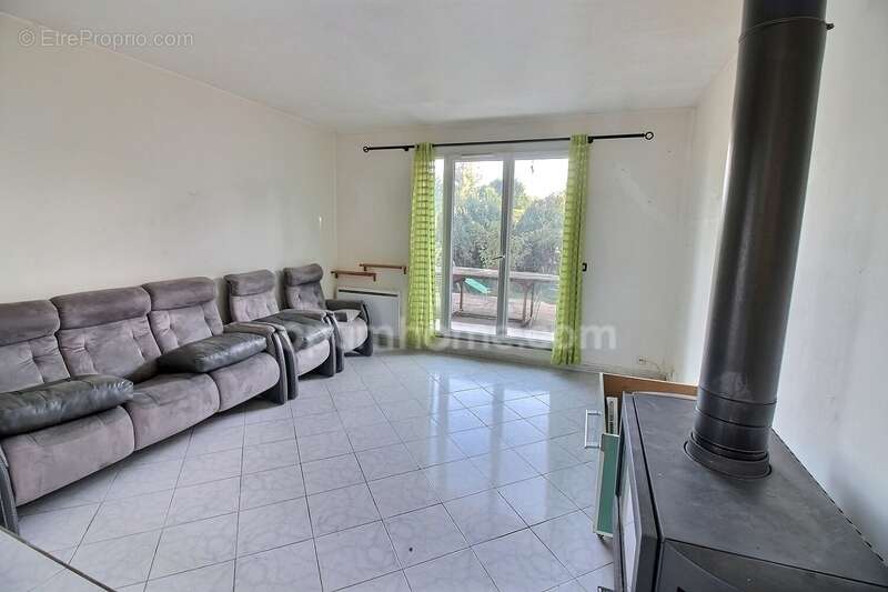 Maison à ECQUEVILLY