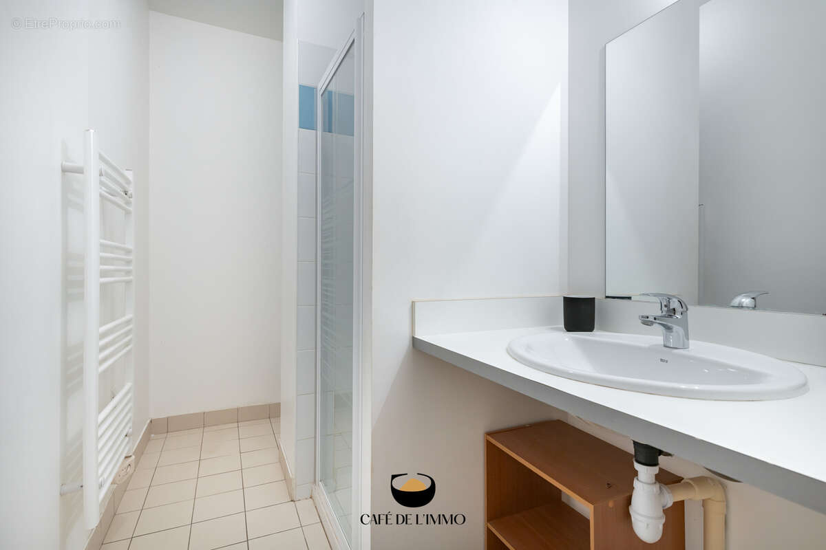 Appartement à MARSEILLE-2E