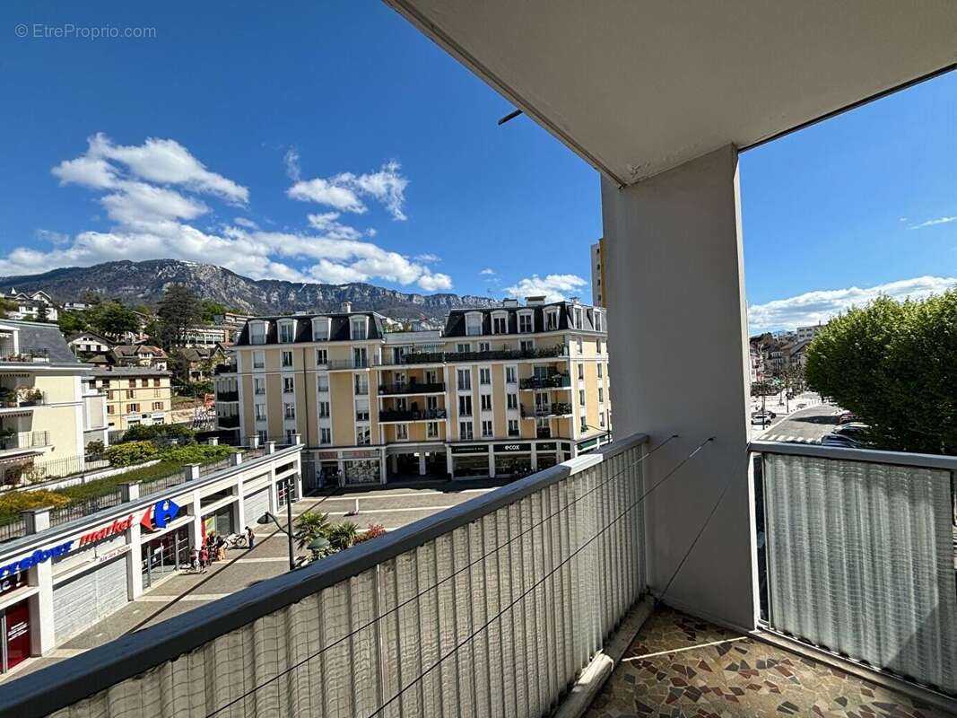 Appartement à AIX-LES-BAINS