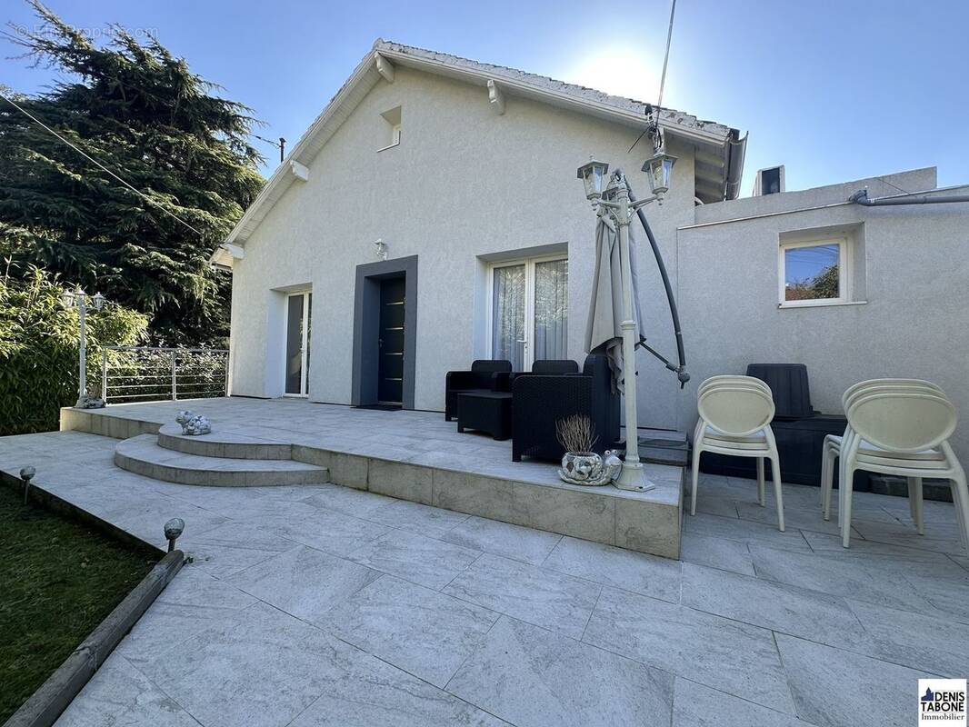 Maison à MONTIGNY-LES-CORMEILLES