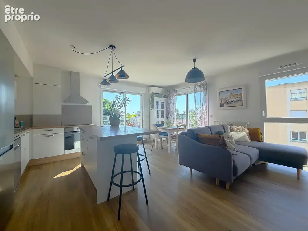 Appartement 72 m² à Saint-Laurent-Du-Var  - photo 4