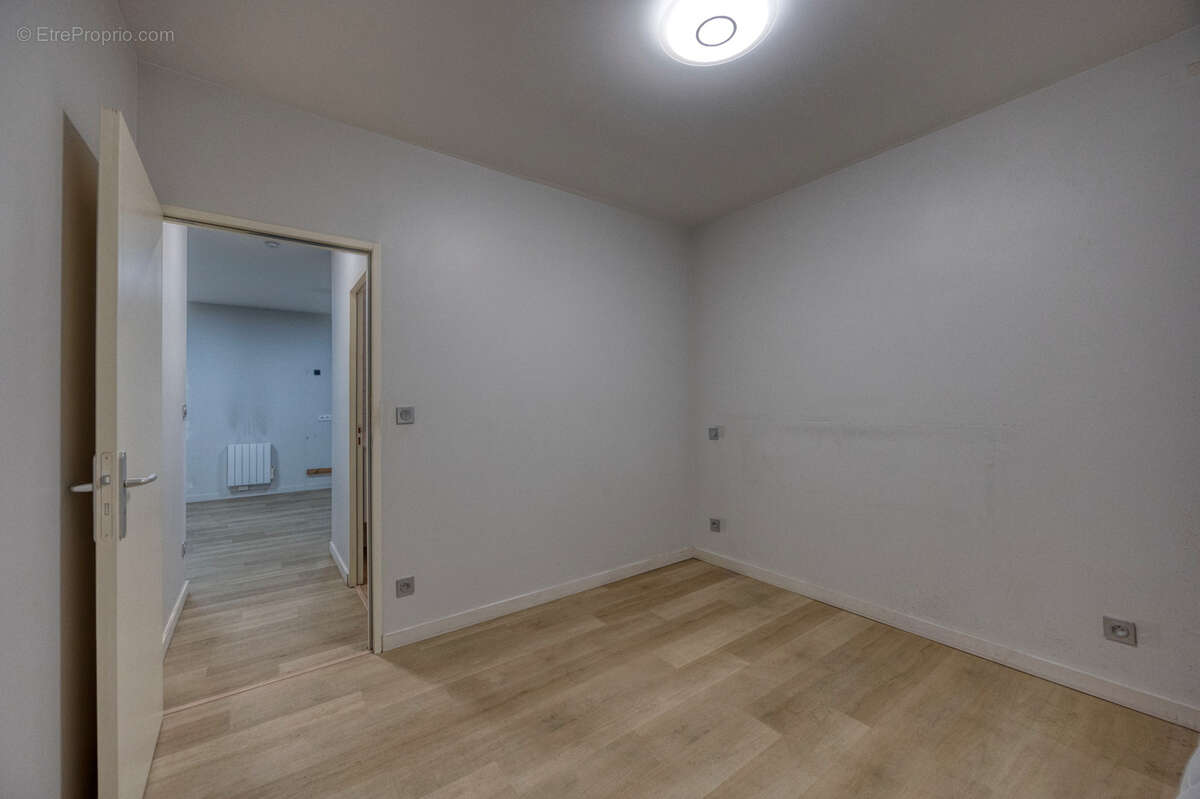 Commerce à GRENOBLE