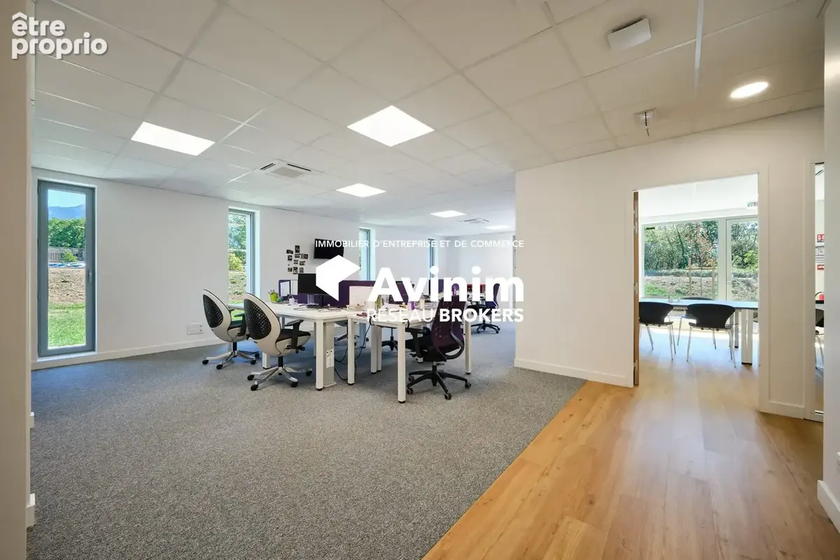 Commerce 320 m² à vendre à Argonay (74370) - photo 8