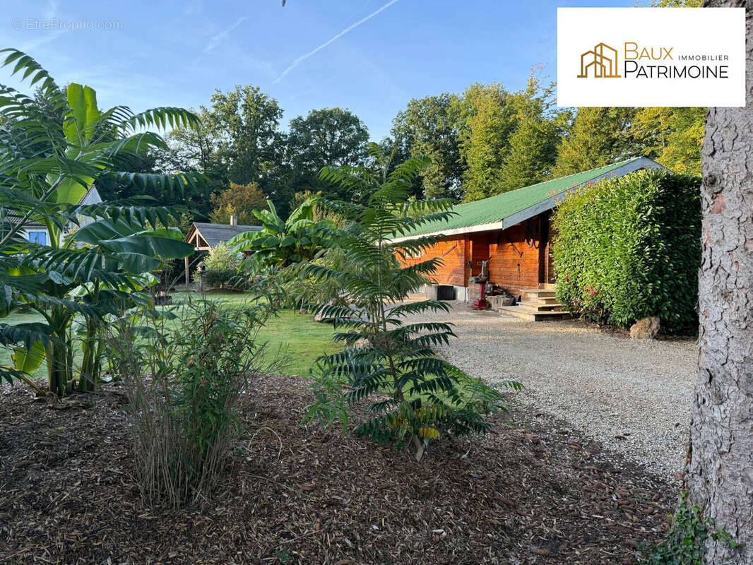 Maison à BAZOCHES-SUR-LE-BETZ