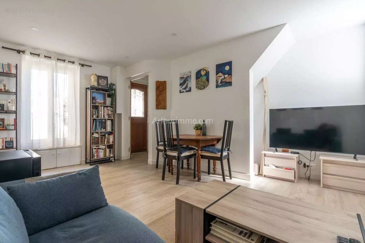 Vente Maison Saint-thibault-des-vignes(77400) 259 900ï¿œ - photo 5