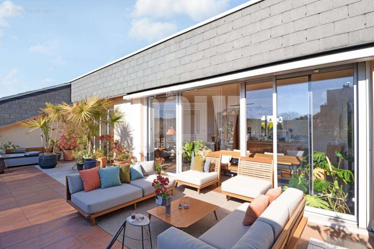 Appartement à RUEIL-MALMAISON