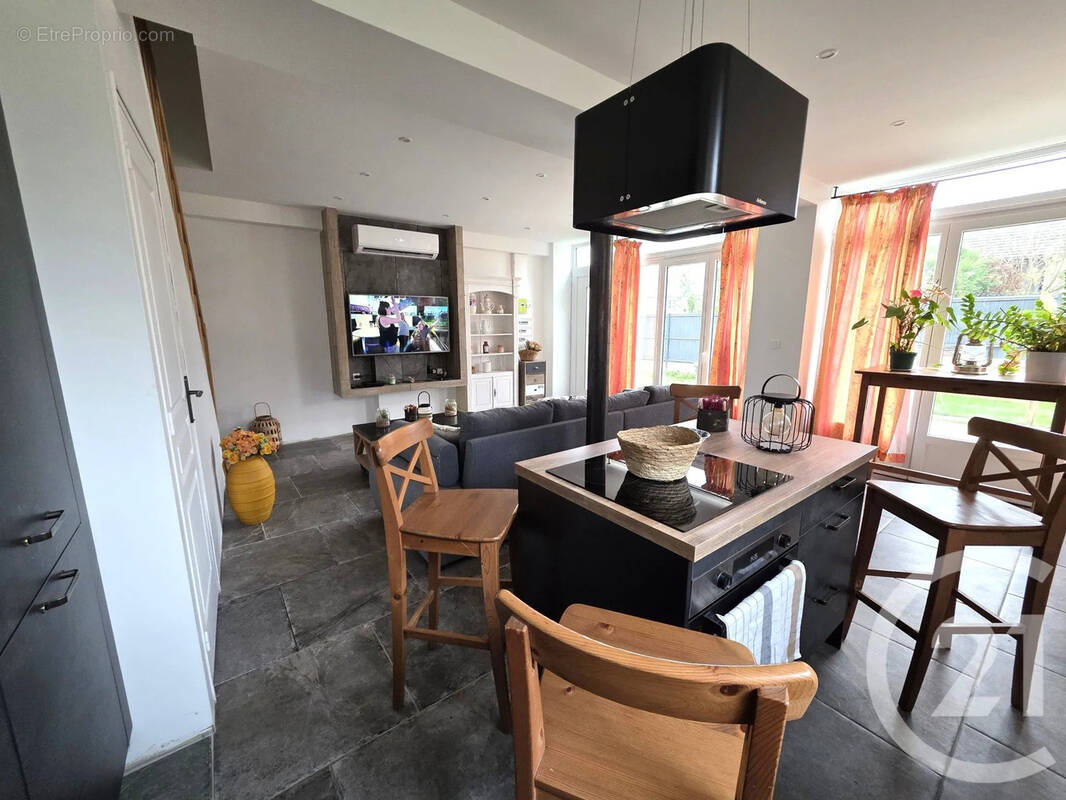 Maison à ACY-EN-MULTIEN