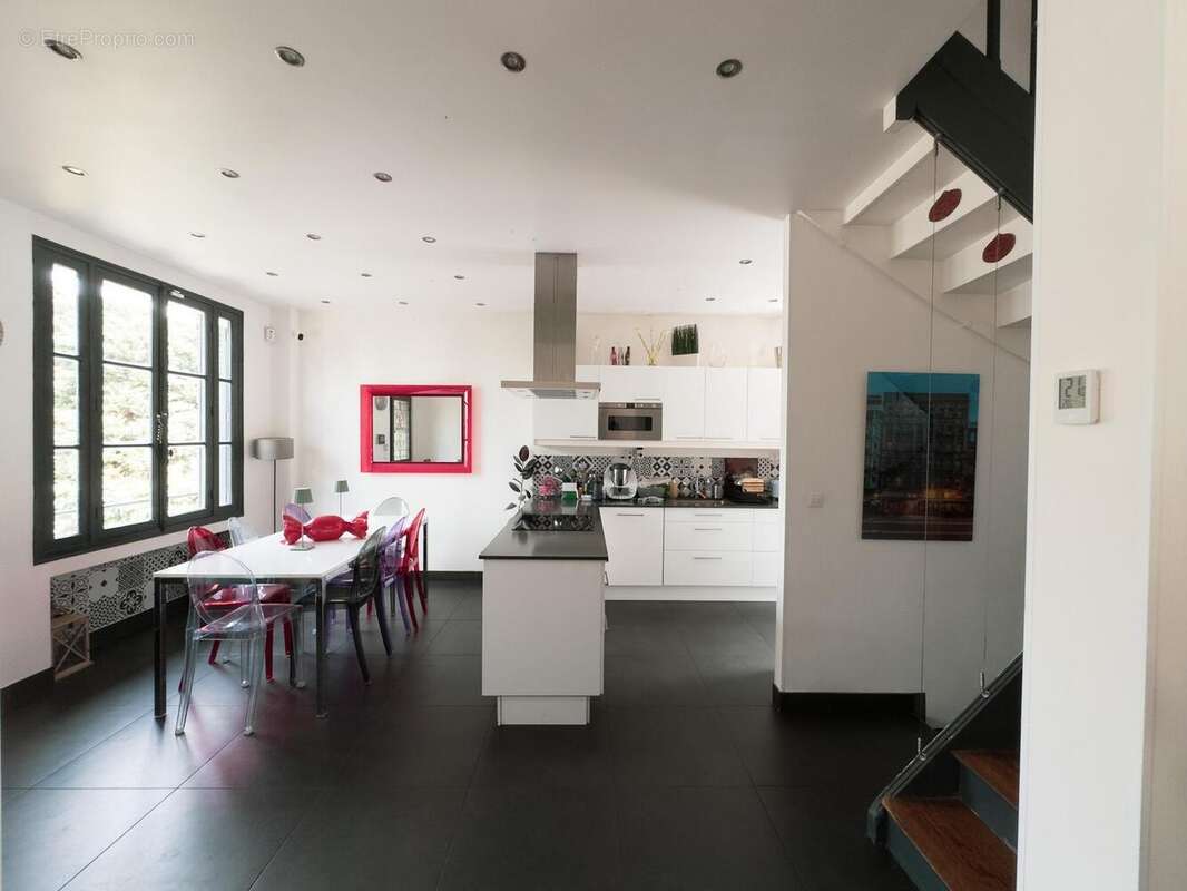 Maison à NANTERRE