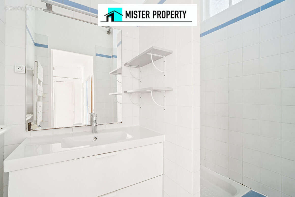 Appartement à LEVALLOIS-PERRET