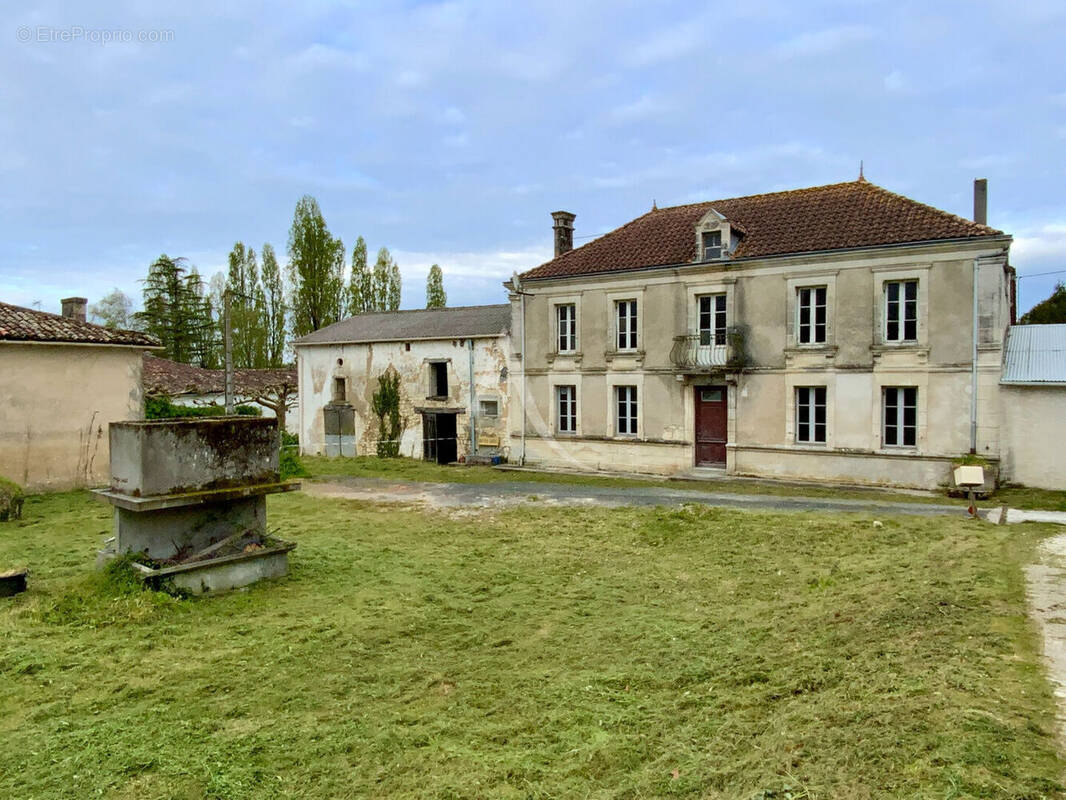 Maison à VILLEXAVIER