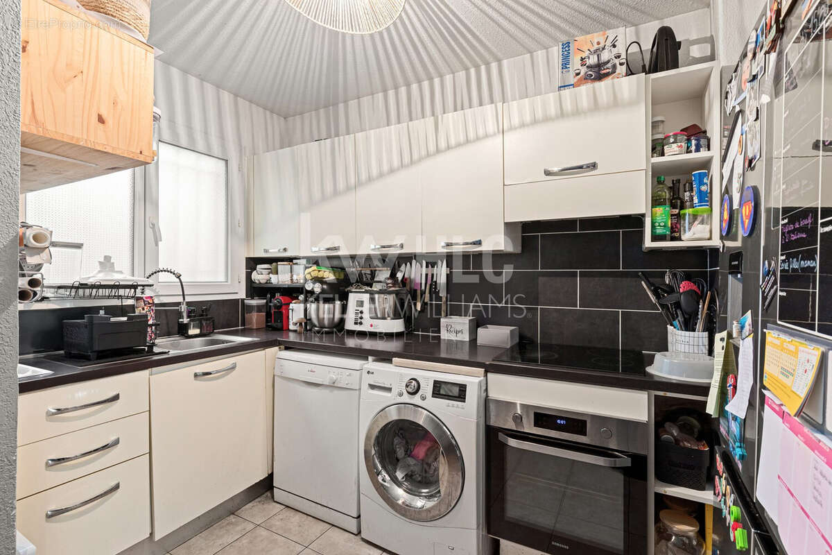 Maison 86 m² à Roquebrune-Sur-Argens  - photo 3