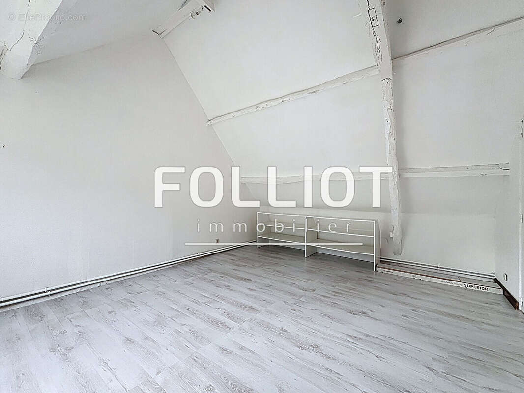 Maison à SAINT-AUBIN-DES-PREAUX