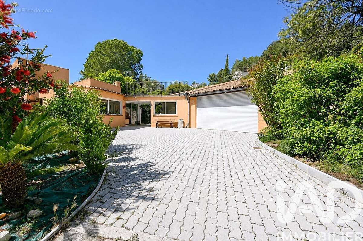 Photo 8 - Maison à BANDOL