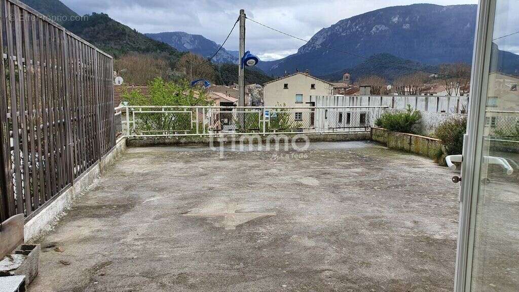 Appartement à QUILLAN