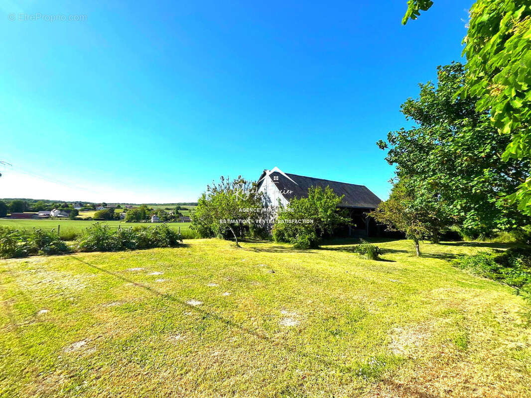 Jardin - Maison à NOYANT-DE-TOURAINE