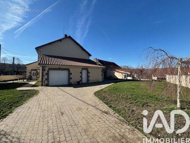 Photo 2 - Maison à MANZAT