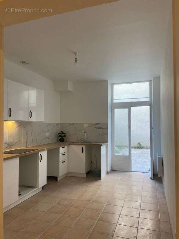 Appartement à VILLENEUVE-SAINT-GEORGES