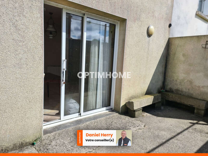 Maison à SAINT-DERRIEN