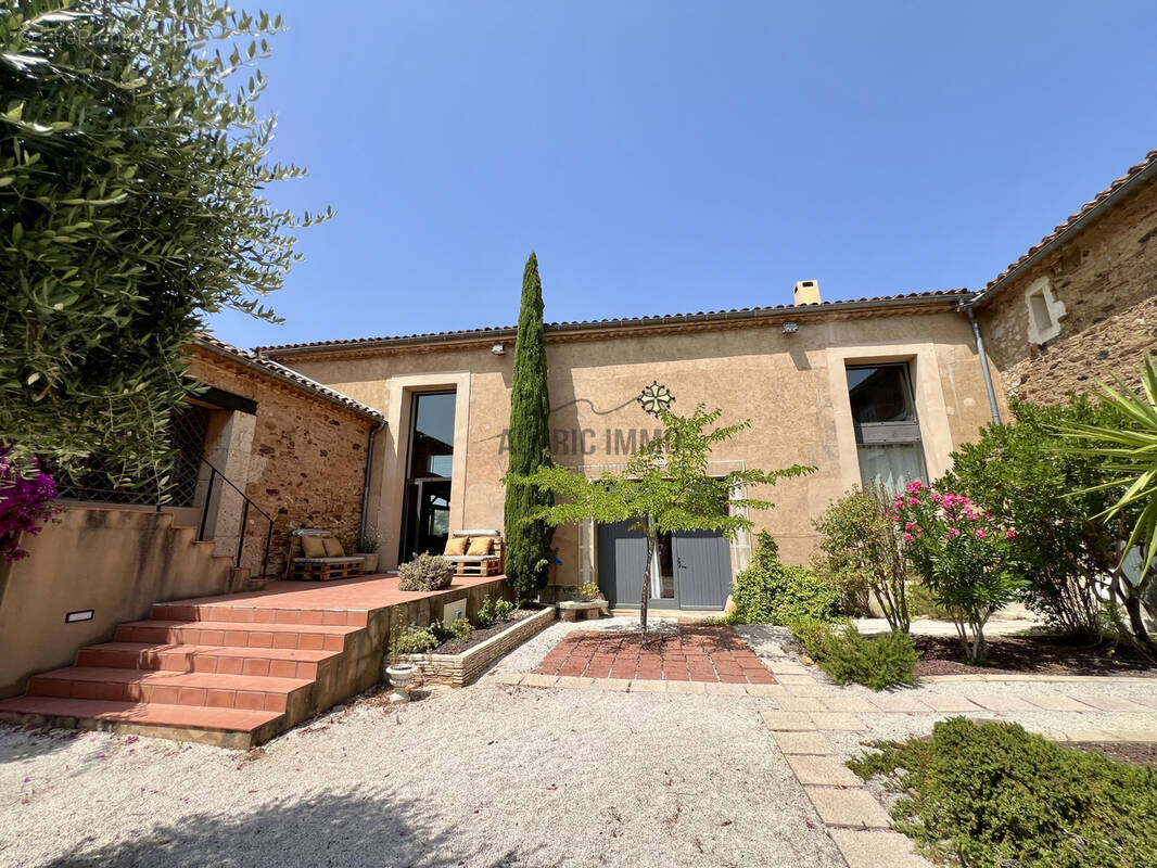 Maison à BOUTENAC