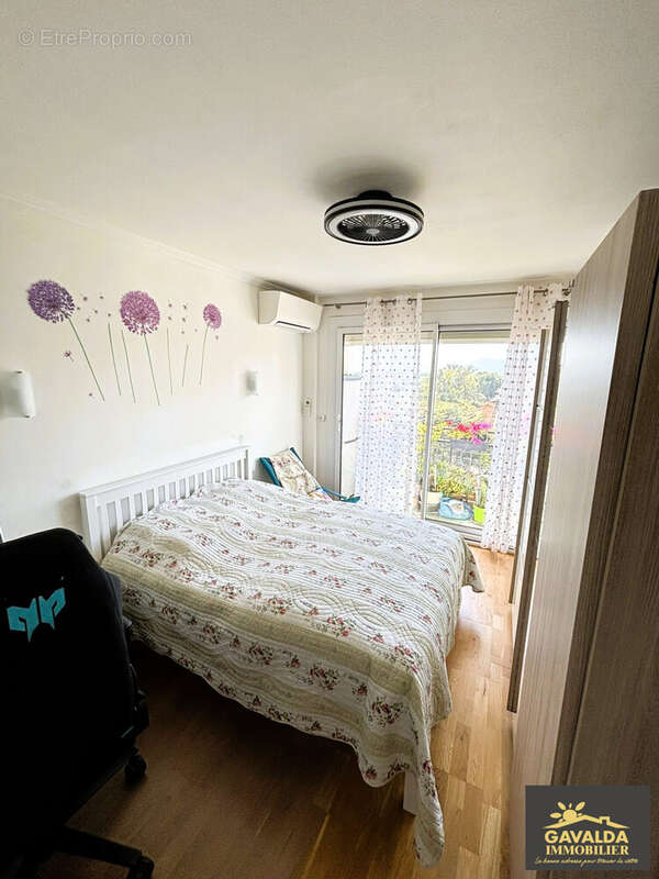 Chambre 2 - Appartement à PERPIGNAN