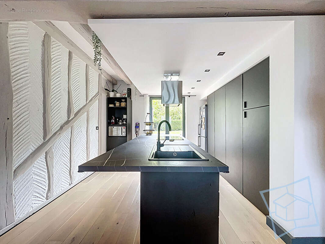 Appartement à BULLION