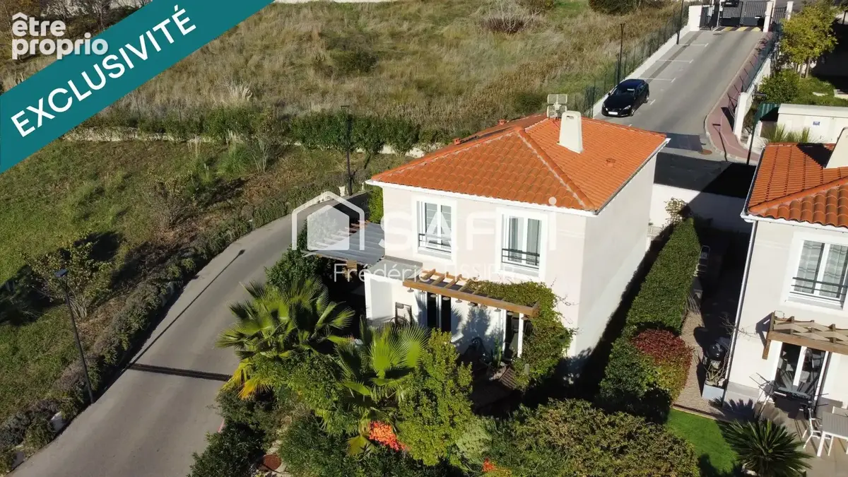 Photo 1 - Maison à LA ROQUETTE-SUR-SIAGNE