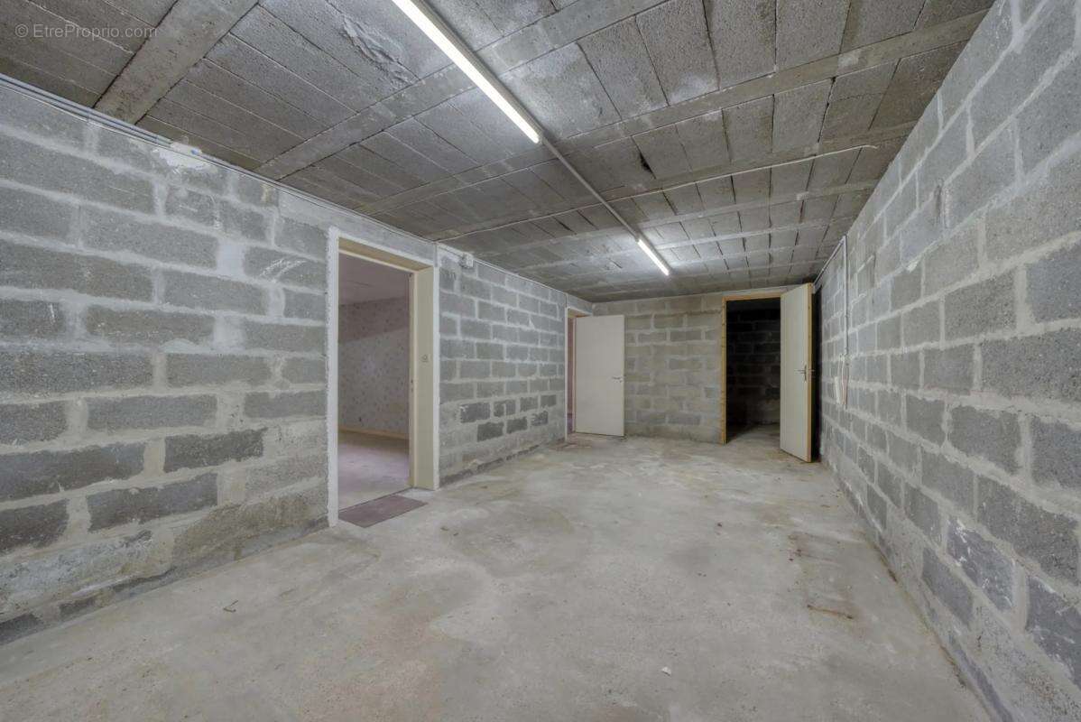 Charmante maison 4 pièces avec jardin à Saintes - photo 20