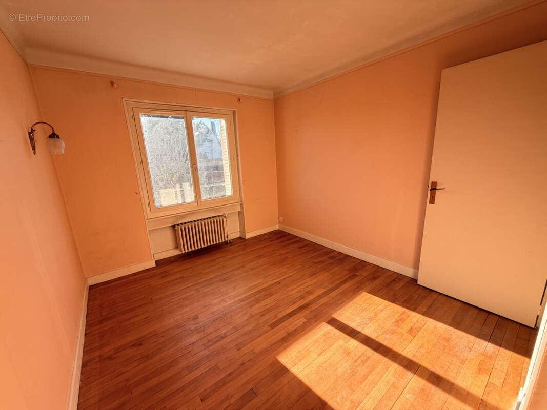 Maison à BELLERIVE-SUR-ALLIER