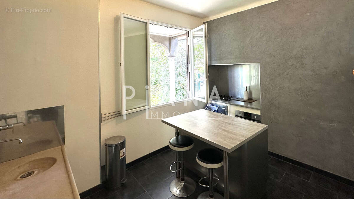 Maison à MARSEILLE-13E