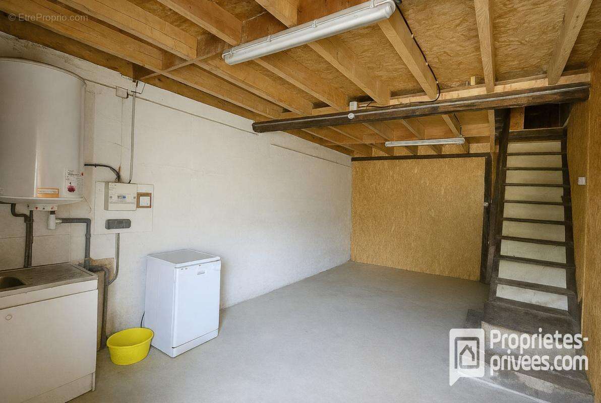 Maison à LES LOGES-MARCHIS