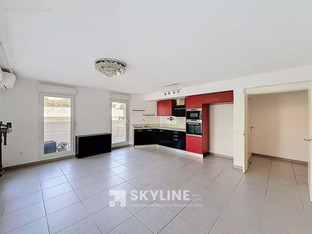 Appartement à MARSEILLE-9E