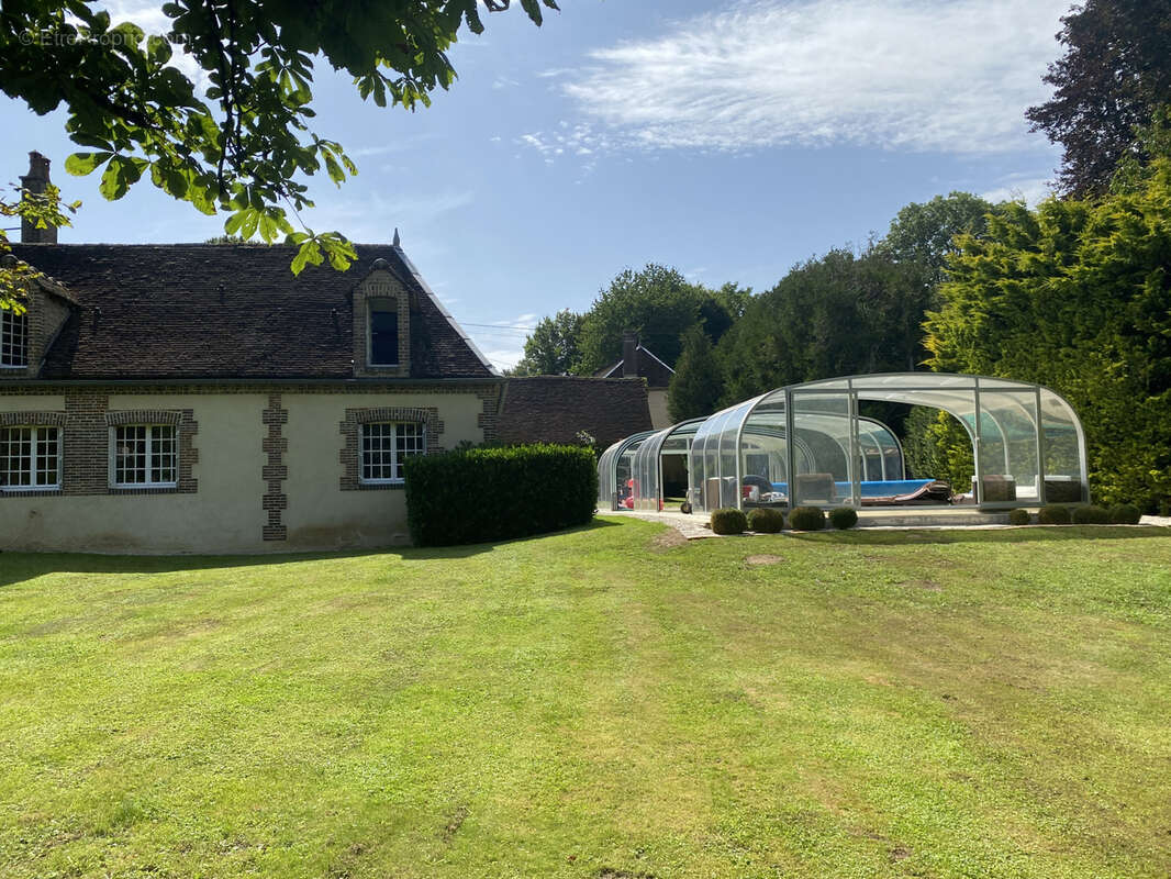 Maison à AIX-EN-OTHE