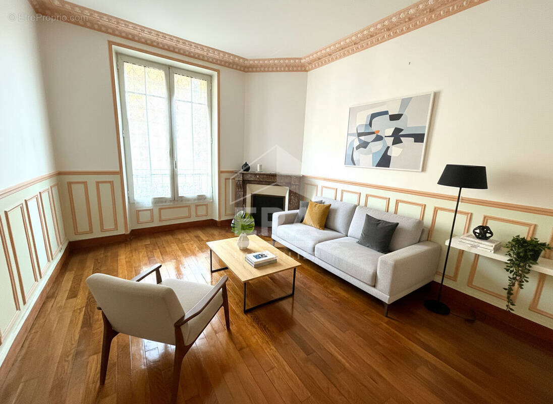 Appartement à MAISONS-ALFORT