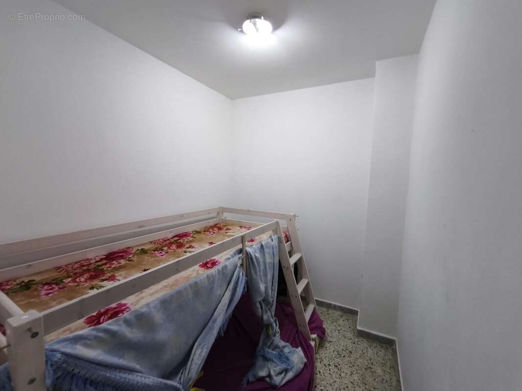 CAGIBIS - Appartement à NIMES