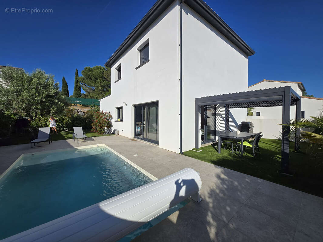 Maison à LE POUGET