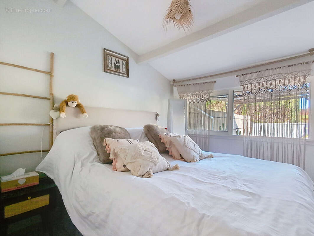 Maison à MARSEILLE-10E