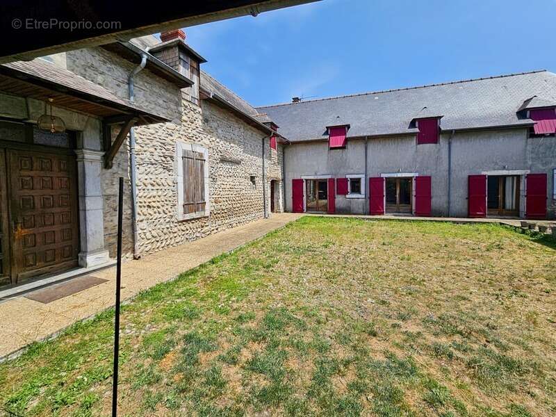 Dpt Hautes Pyrénées (65), à vendre MOMERES maison avec chambres d'hôtes P14 de 453 m² - Terrain de 3 744,00 m² - photo 5